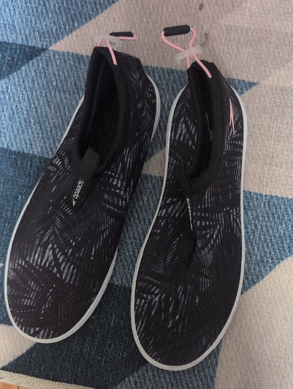 Speedo Women's Black Slip-On Water Sneakers with Pink Tabs